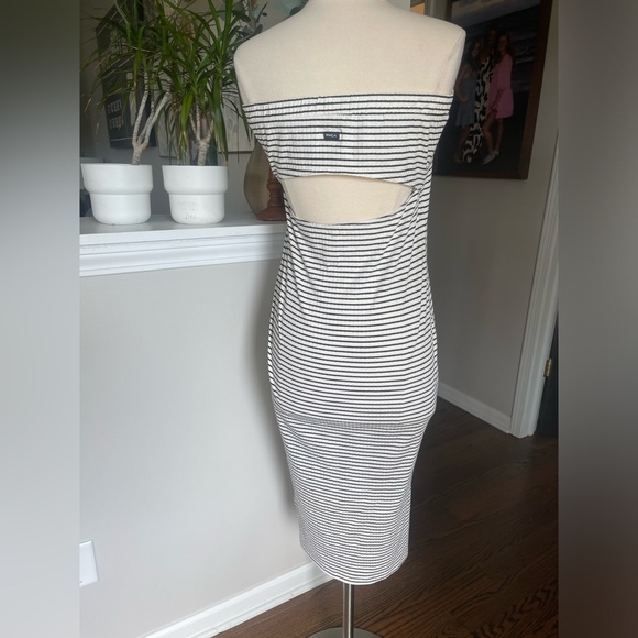 RVCA black white striped open back strapless dress L - Picture 6 of 10